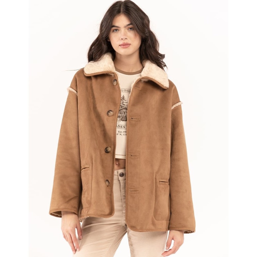 BDG Reversible Tan Faux Suede Shearling Jacket Women's Size Large NWOT